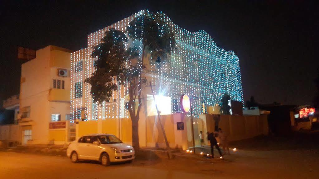 Fabhotel Sahib'S Nobel جايبور المظهر الخارجي الصورة